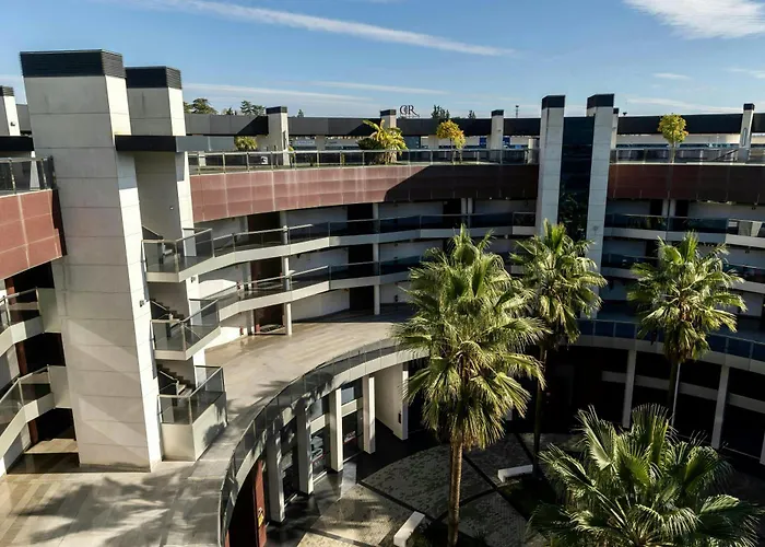 Paises Balticos Con Parking Gratis 科爾多瓦