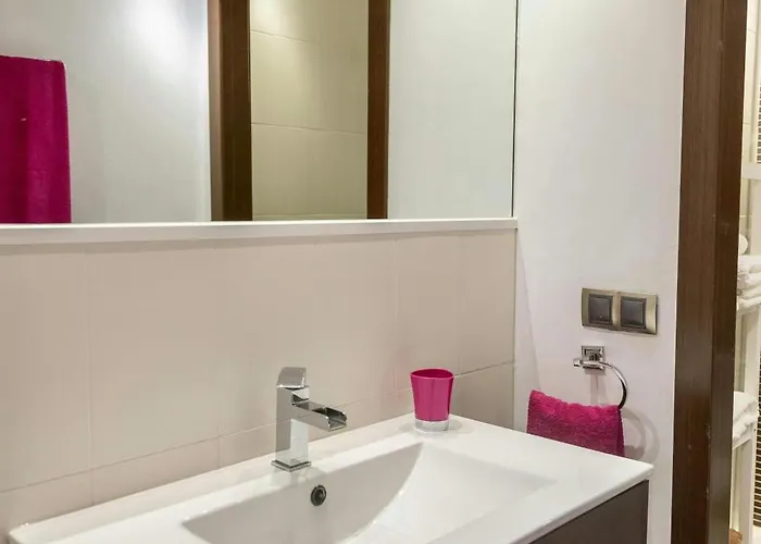 Paises Balticos Con Parking Gratis コルドバ